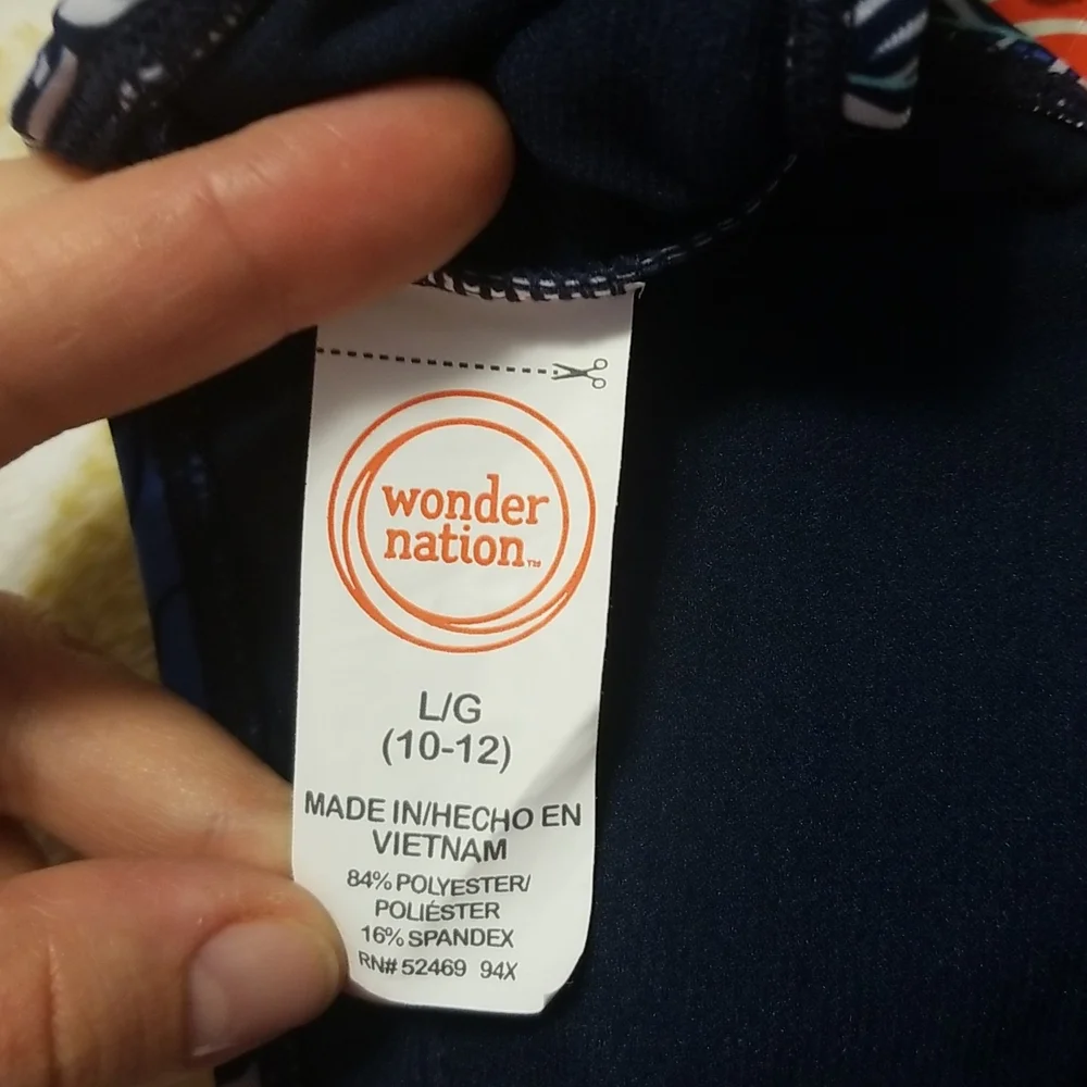 NWT Wonder Nation Swim Top Sz 10/12